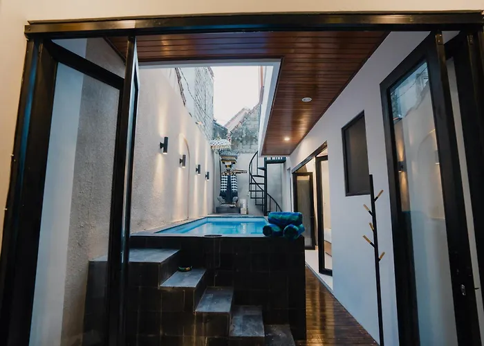 Villa Sari Buana Nusa Dua (Bali)
